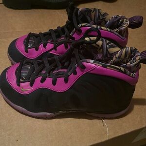 Nike little posite one kids 1y
